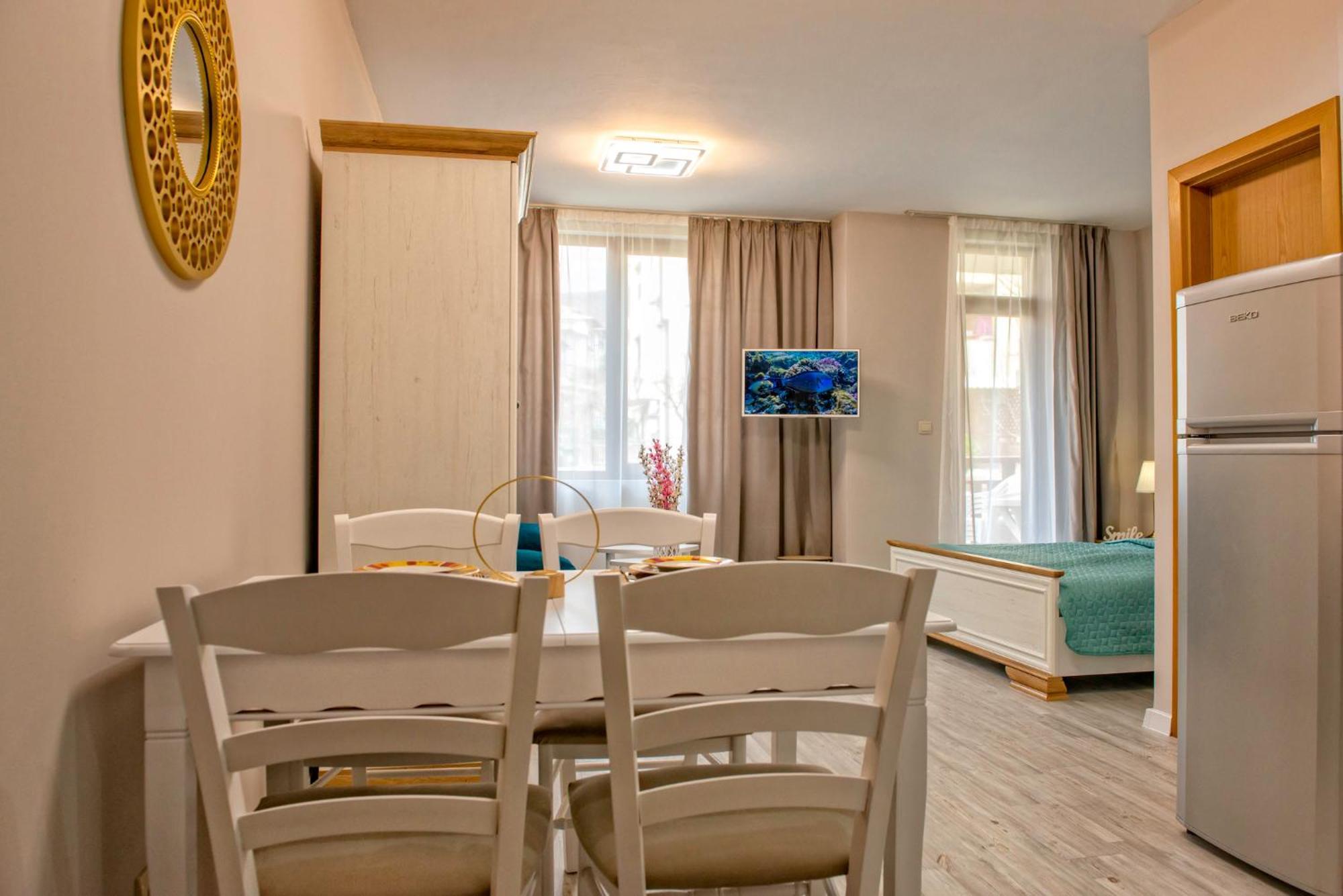 Garden of Eden PMG Apartments Sweti Wlas Exterior foto